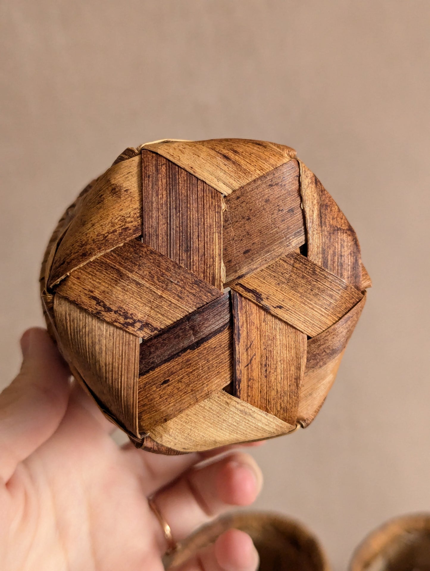 Grass Leaf Plaited Drink Sleeves - Set of Four