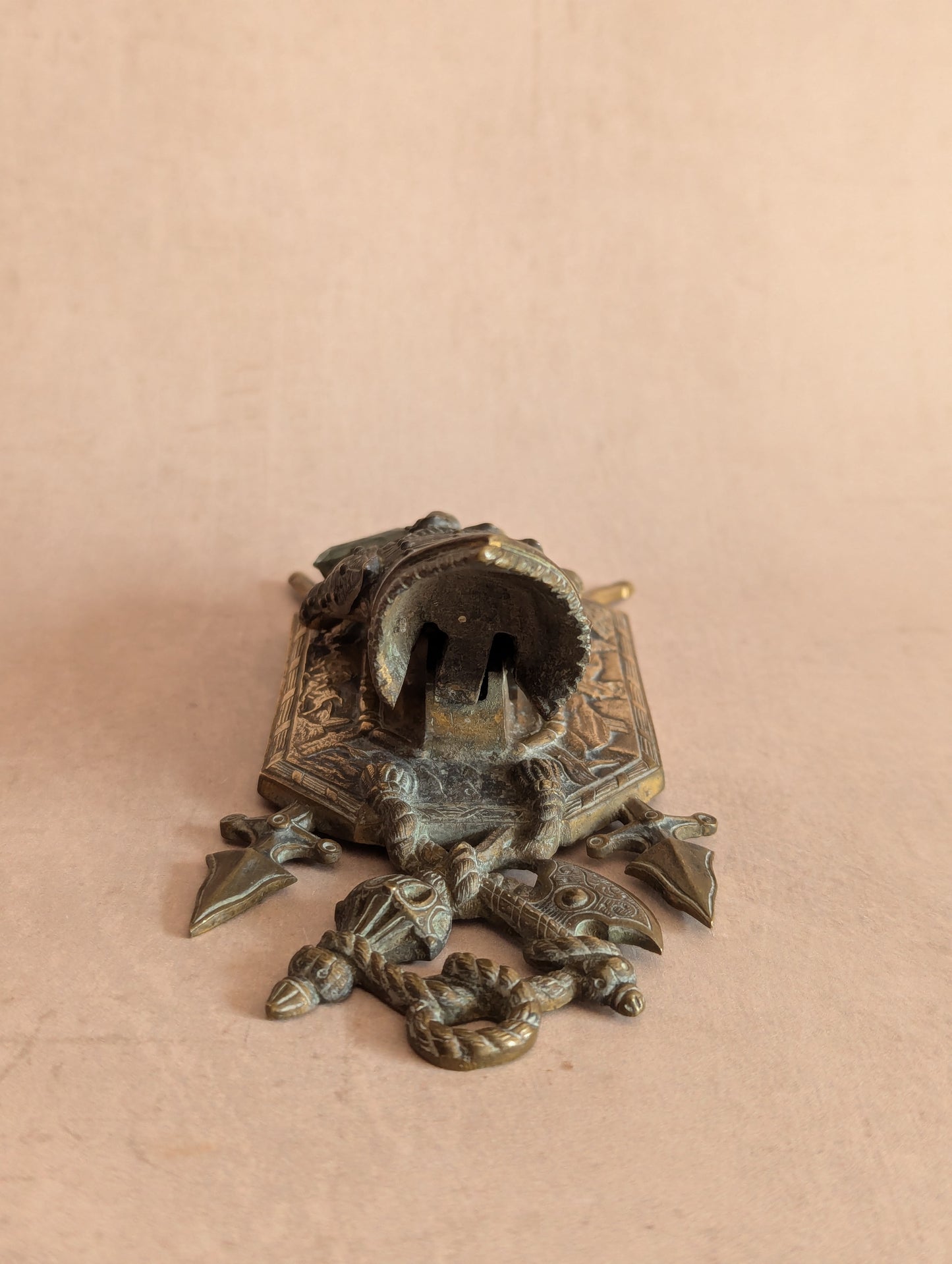 Medieval Knight Gauntlet Brass Desk Clip, Fantasy Gift or Movie Prop