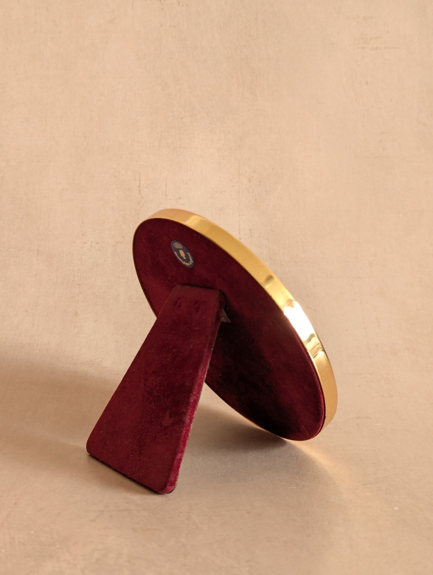 Mint & Gold Tone Circular Tabletop Frame