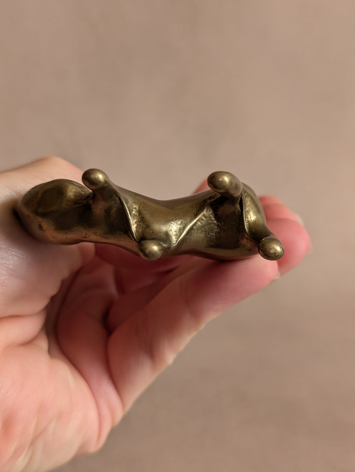 Slimline Retro Brass Cat Figurine