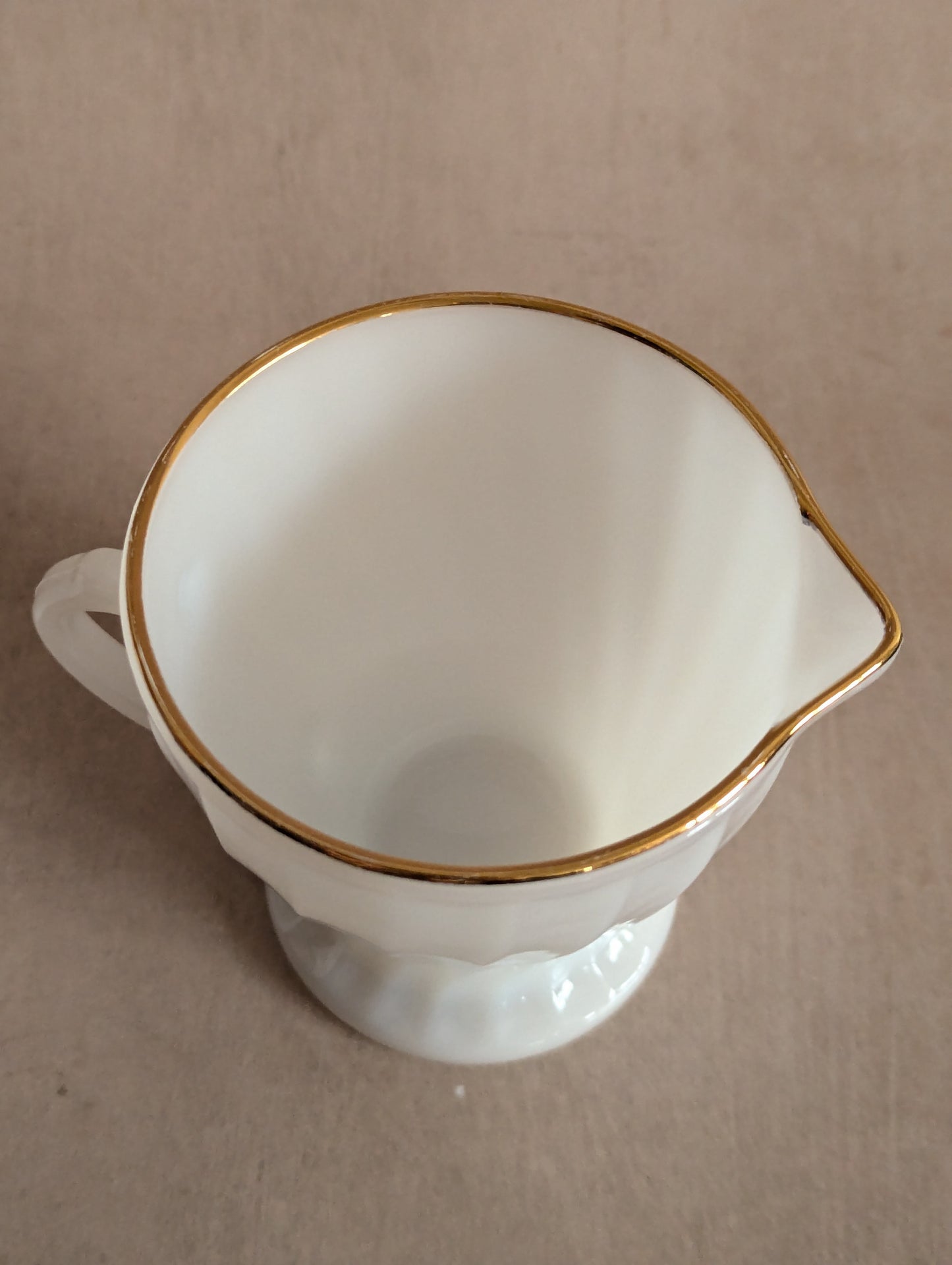 Anchor Hocking Golden Shell Sugar & Creamer Set