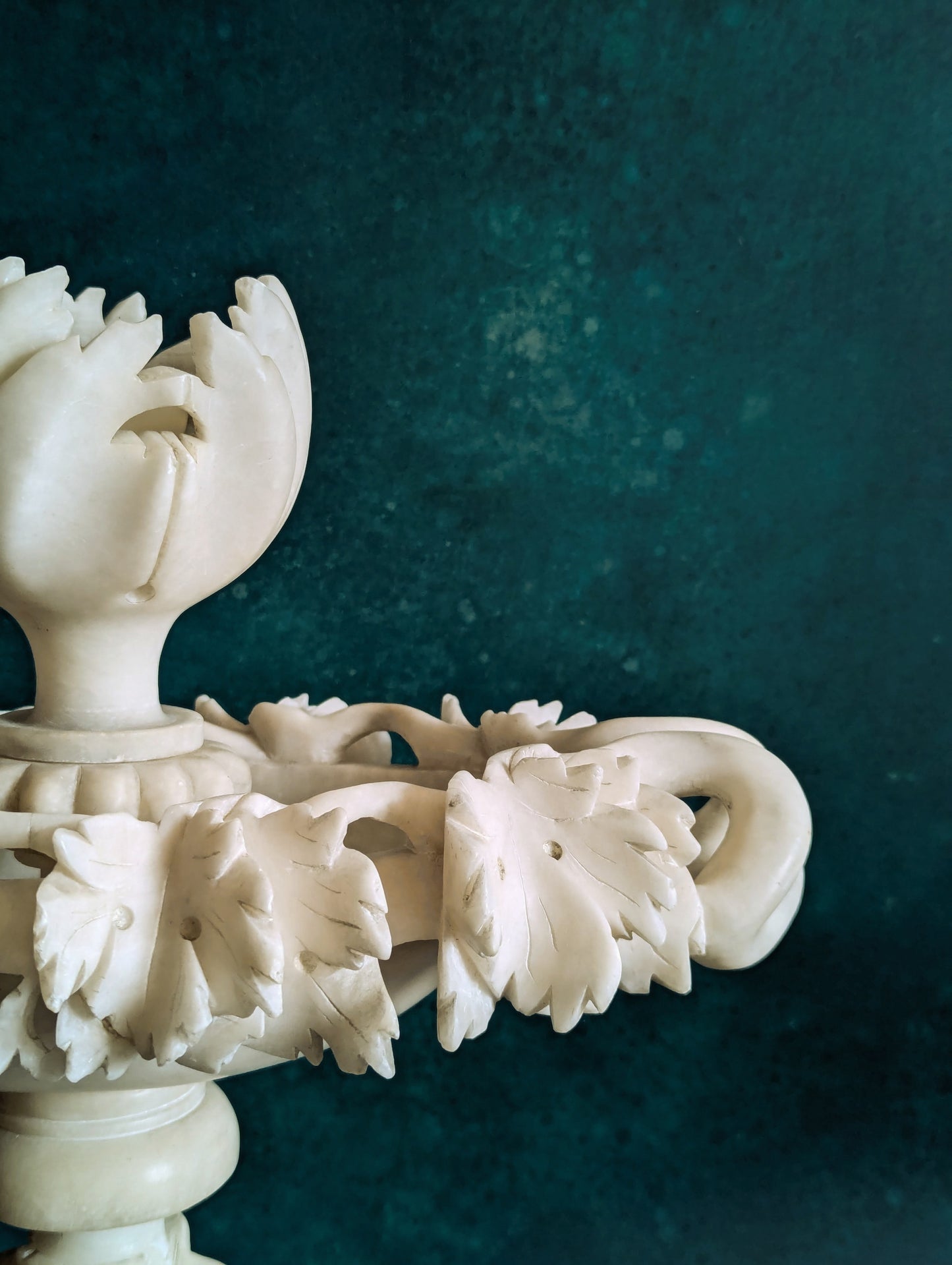 Italian 19th Century Alabaster Tazza Centerpiece