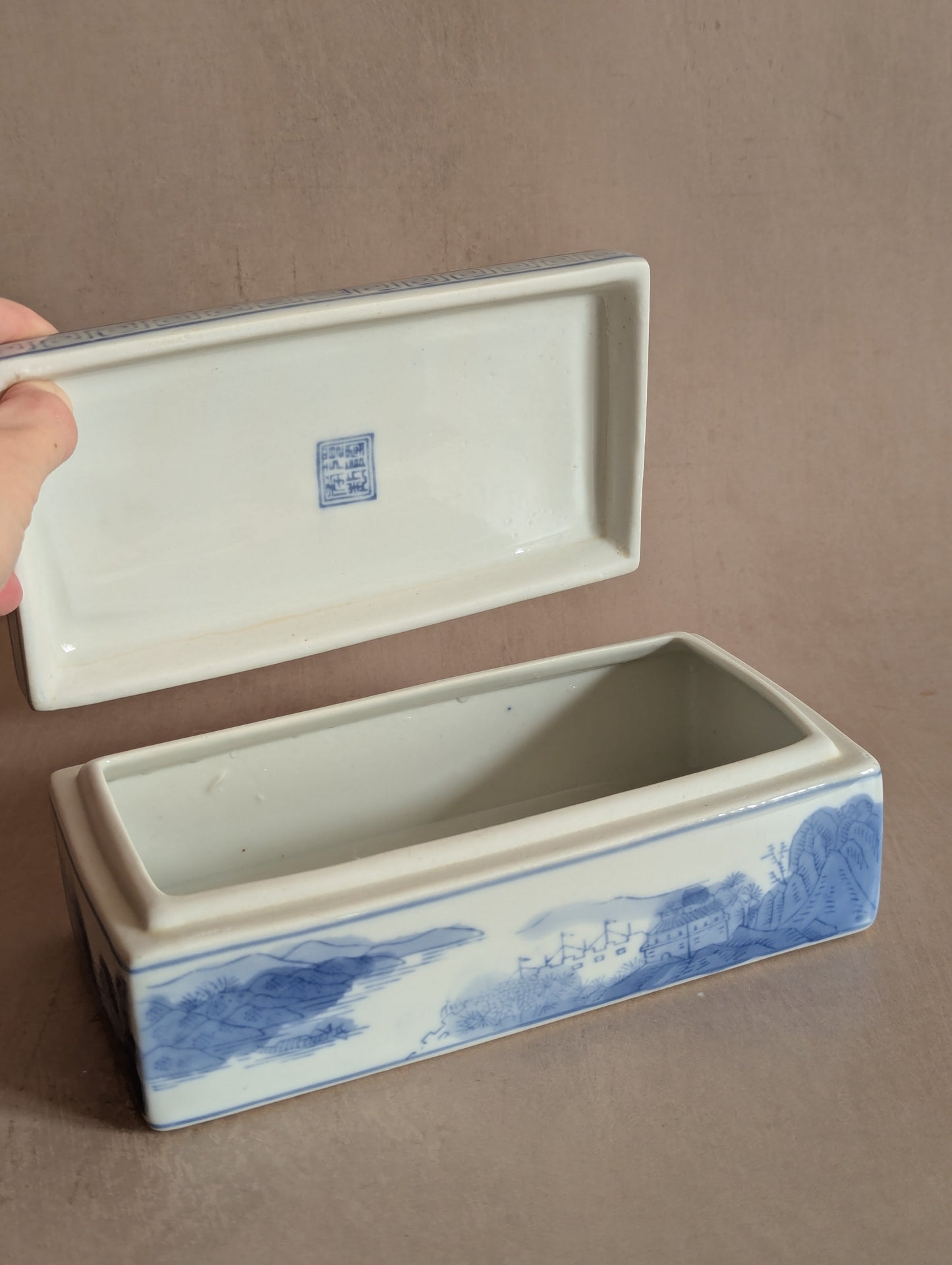 Chinese Porcelain Blue & White Lidded Trinket Box