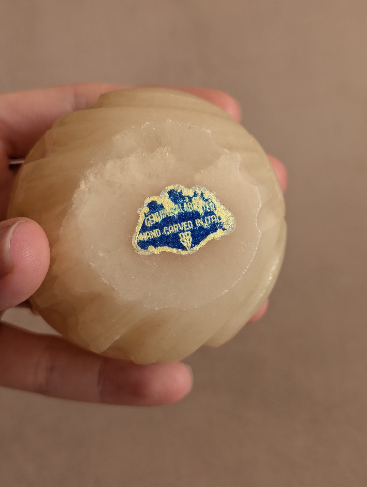 Hand-Carved Italian Alabster Seashell Trinket Box