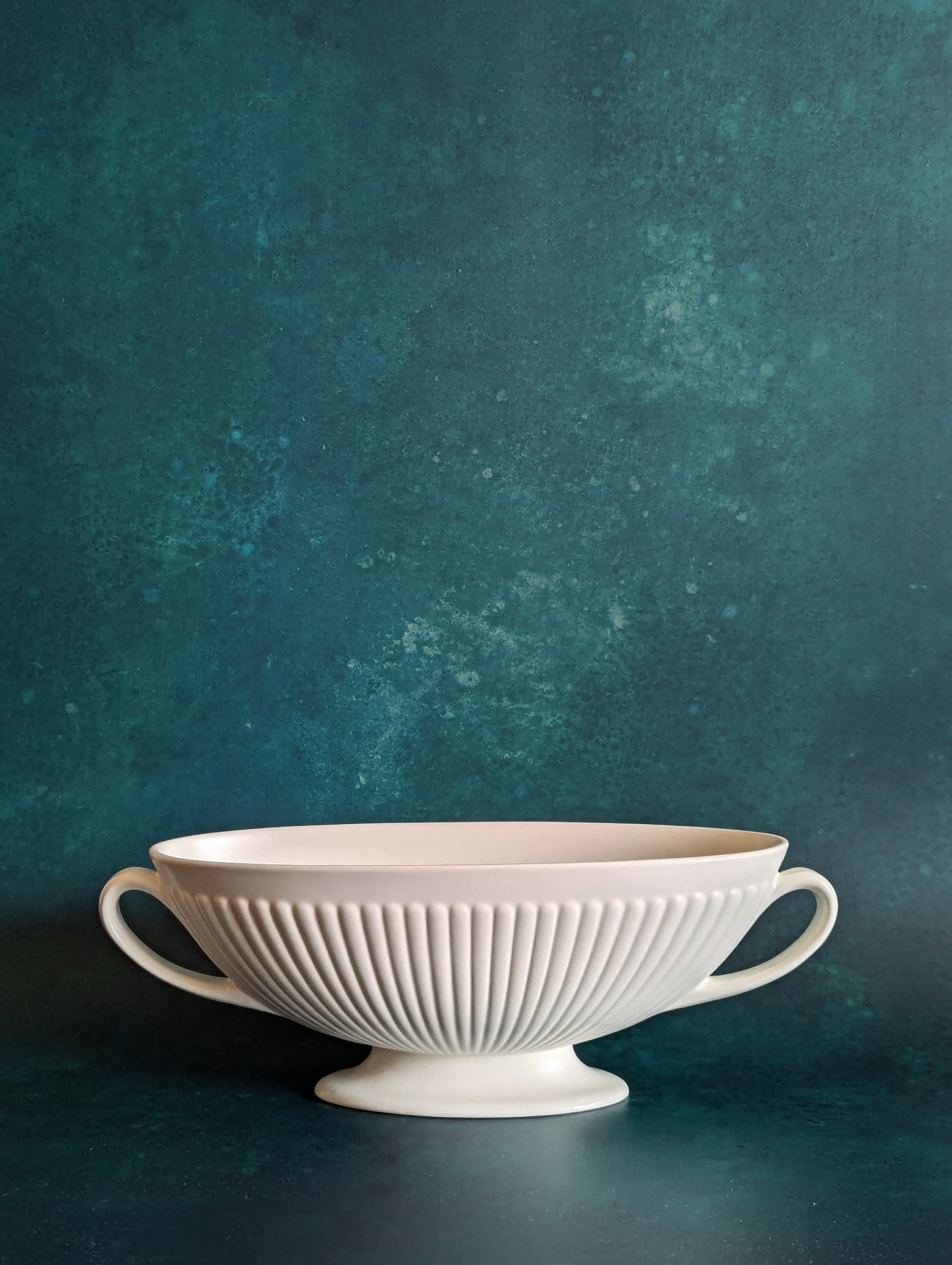 Vintage Large White Wedgwood Moonstone Mantel Vase