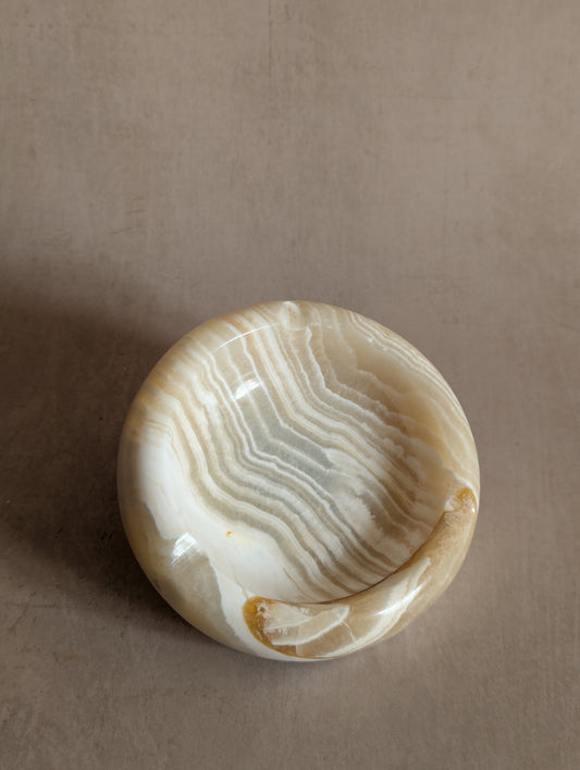 Vintage Minimal Mid-Century White Onyx Ashtray