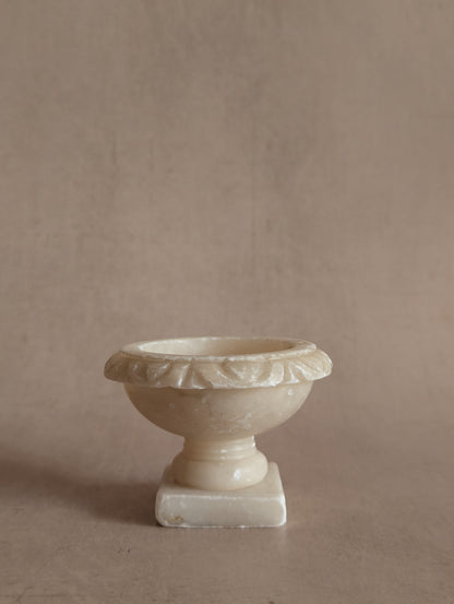 White Italian 19th Century Alabaster Antique Tazza Urn