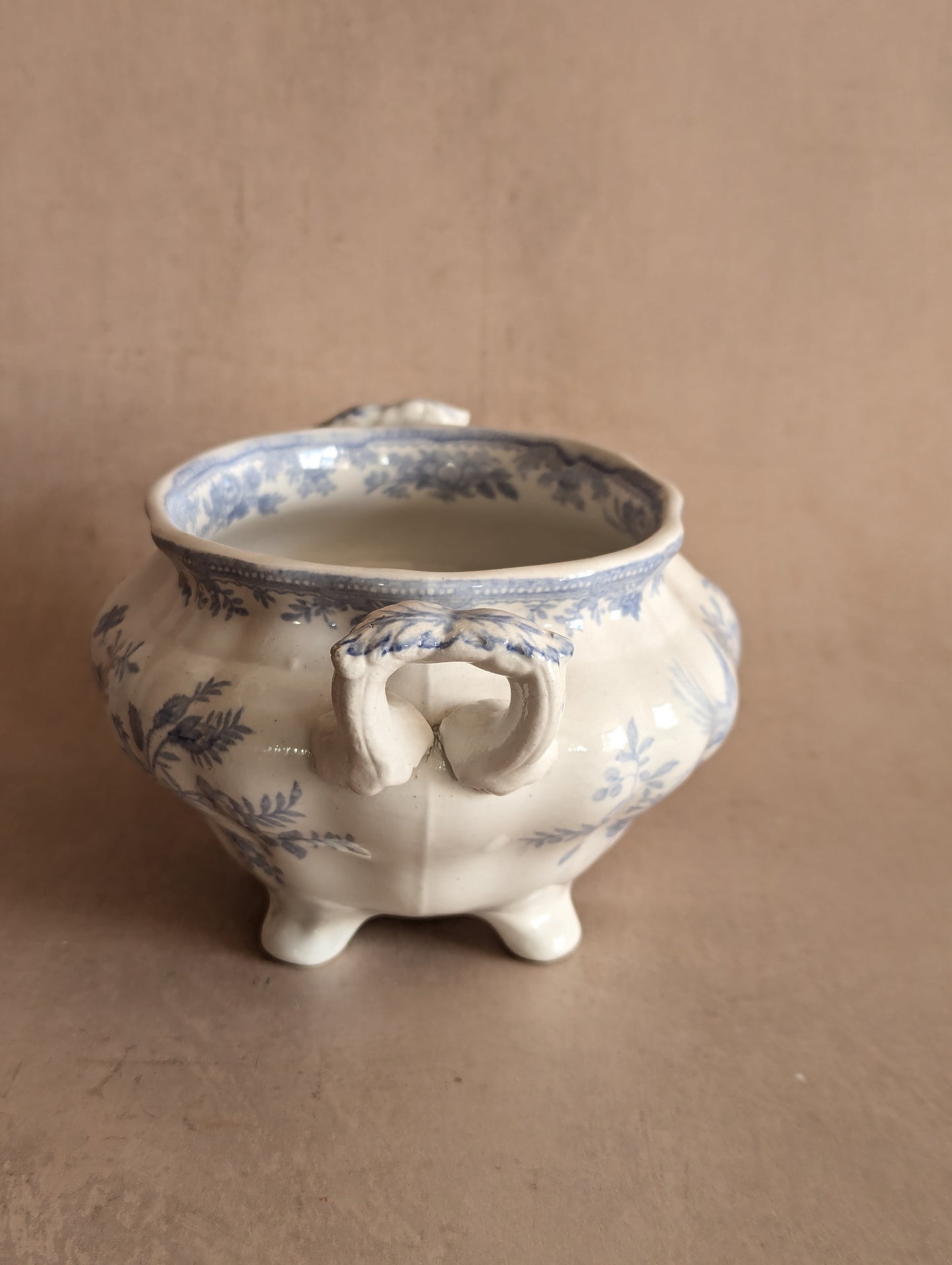 Small Asiatic Pheasants Pale Blue Tureen