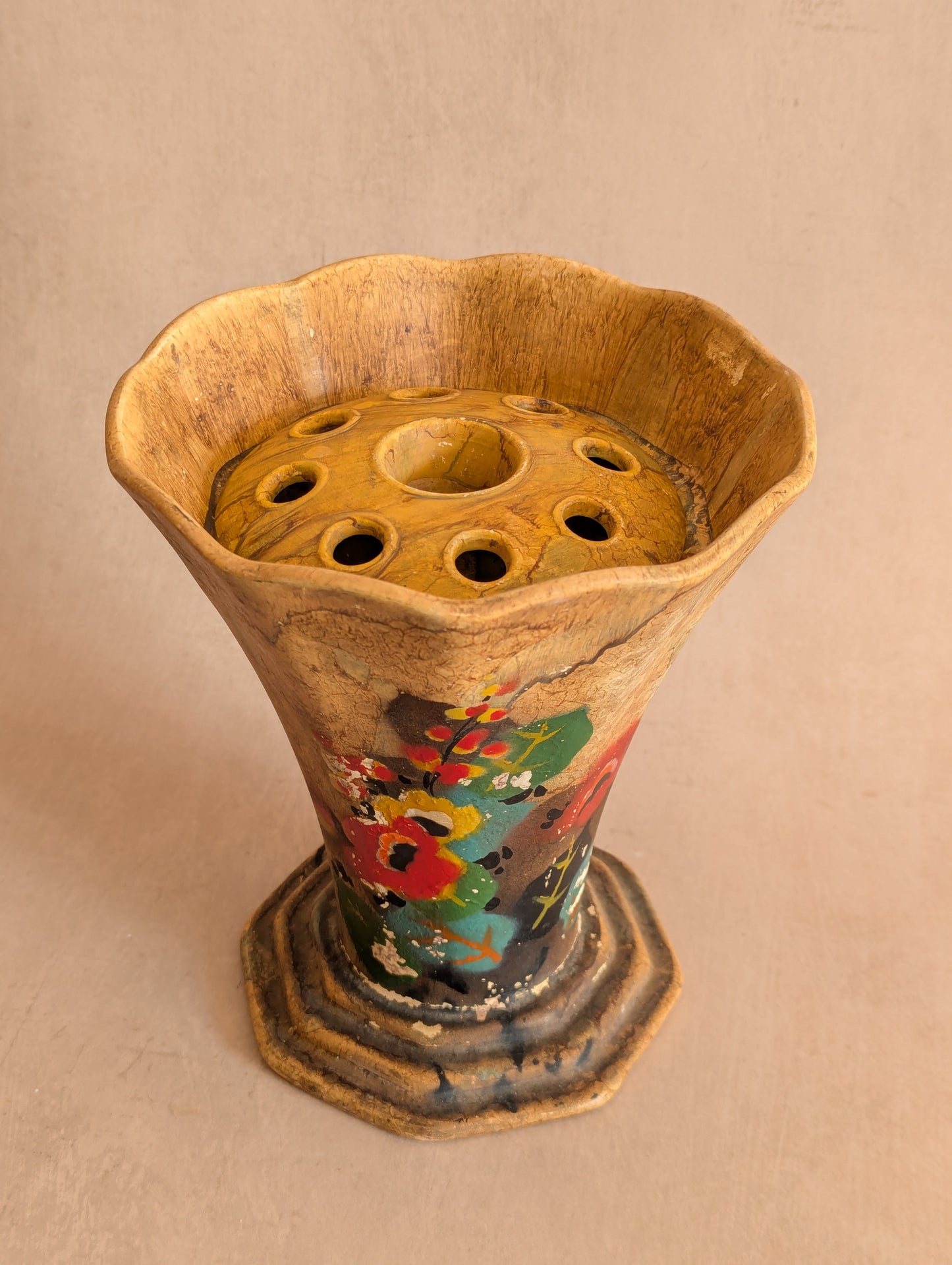 Octagonal Art Deco Floral Vase w/Frog