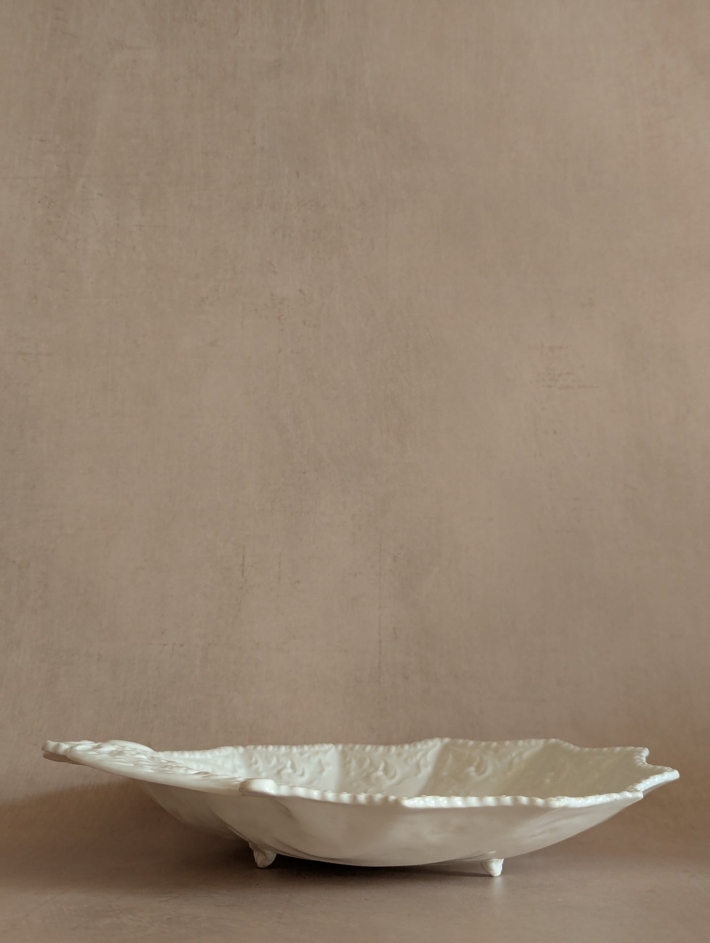 White Aynsley Ceramic Footed Shell Dish