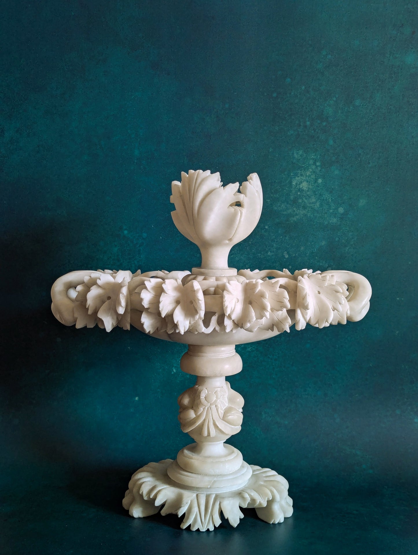 Italian 19th Century Alabaster Tazza Centerpiece