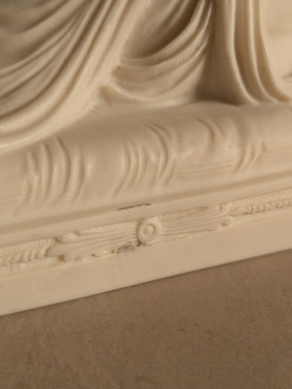 Greek Alabaster Venus Victrix Sculpture