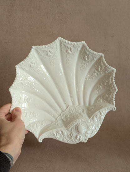 White Aynsley Ceramic Footed Shell Dish