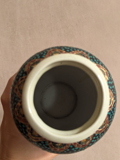 Hand-Painted Chinese Zhong Guo Zhi Zao Floral Vase