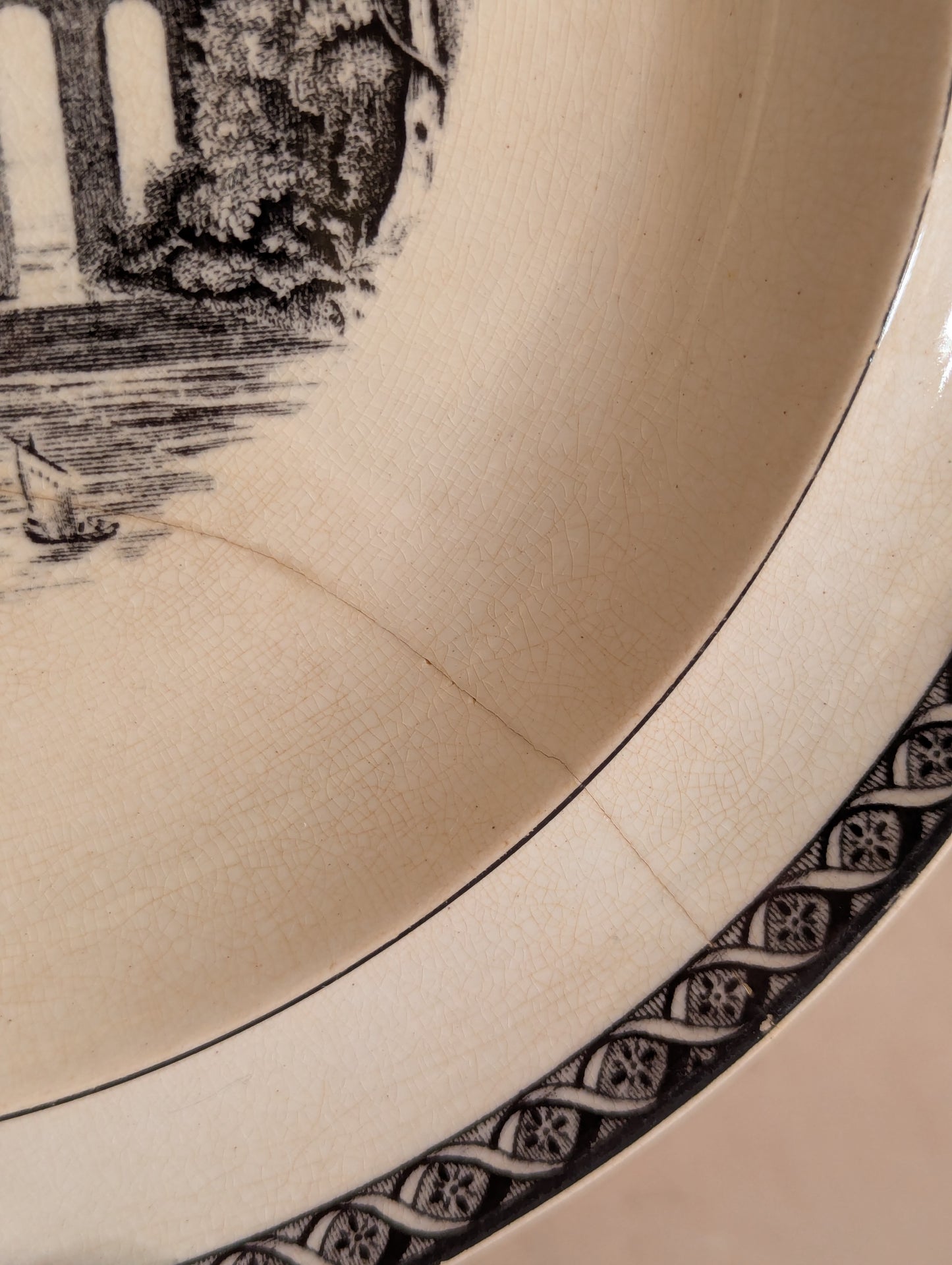 19th Century Wedgwood Dinner Plates - Set of Three