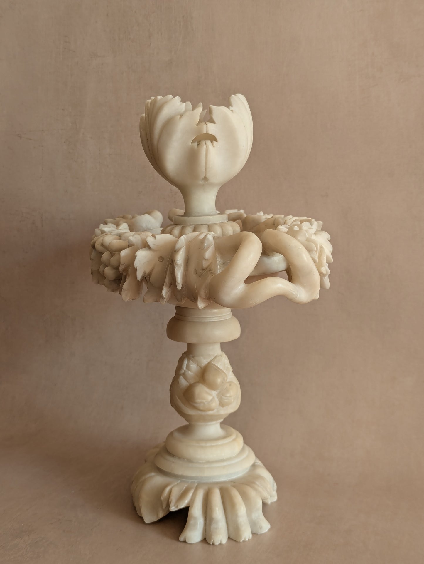 Italian 19th Century Alabaster Tazza Centerpiece