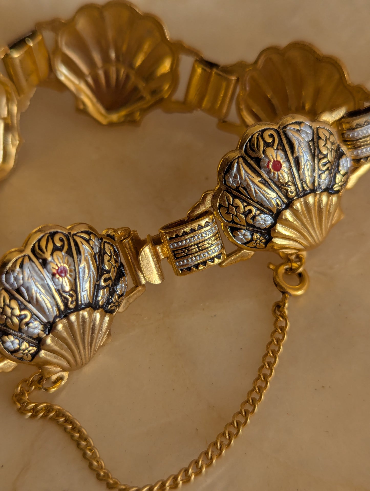 Spanish Damascene Mid-Century Seashell Link Bracelet
