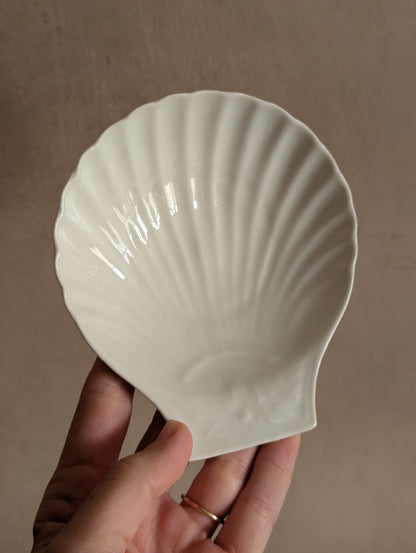 French Porcelain Apilco Seashell Dishes, Set of Four