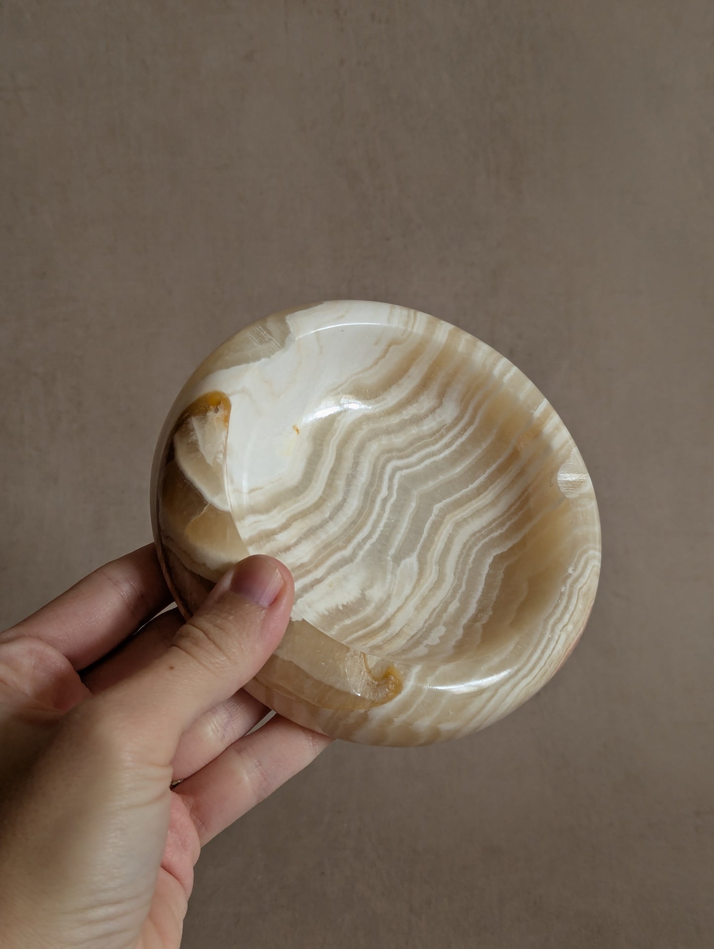 Minimal Mid-Century White Onyx Ashtray