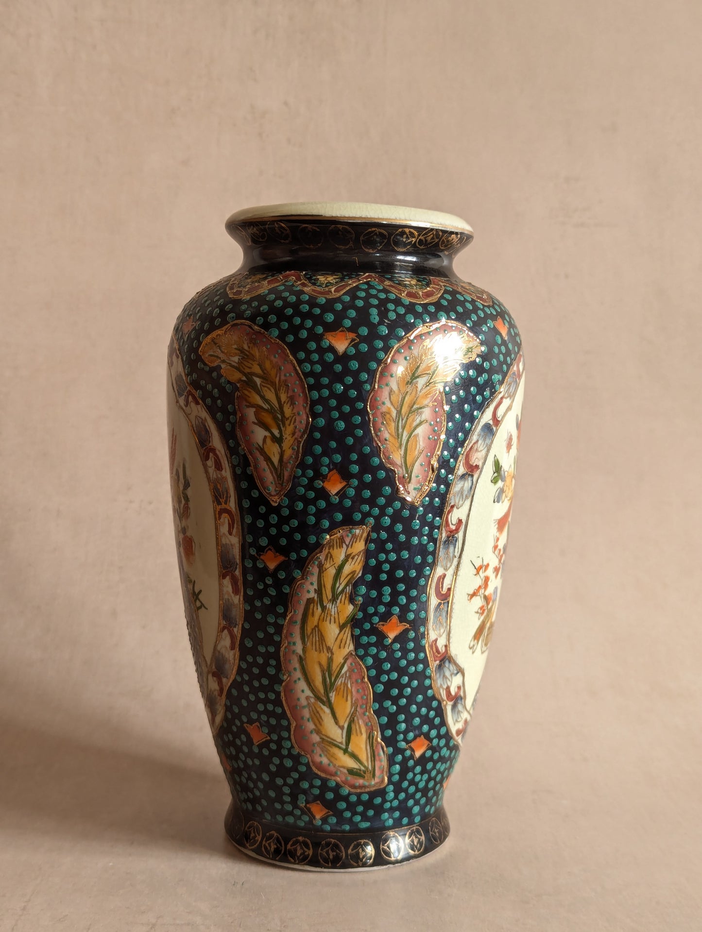 Hand-Painted Chinese Zhong Guo Zhi Zao Floral Vase